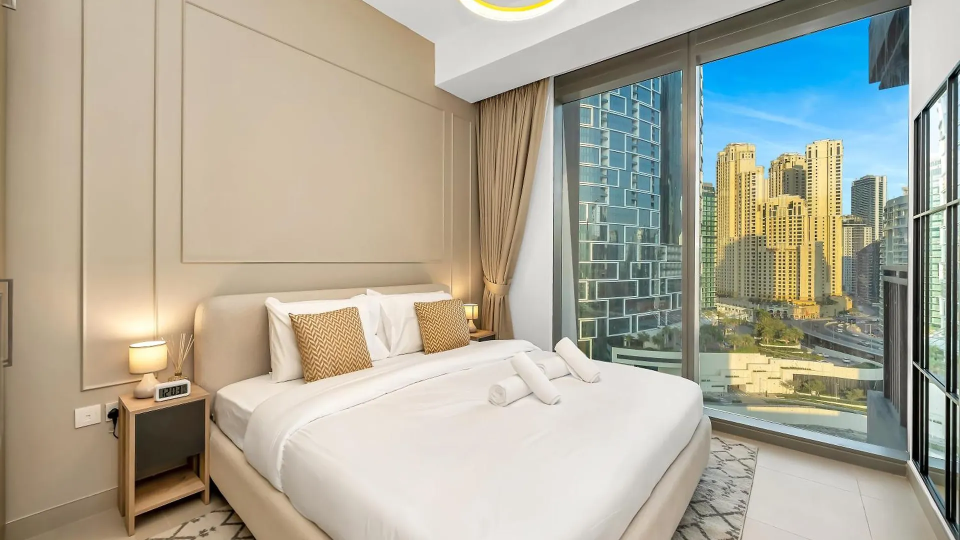 Apartment Brand New! Dubai Eye & Jbr Beach Panorama!