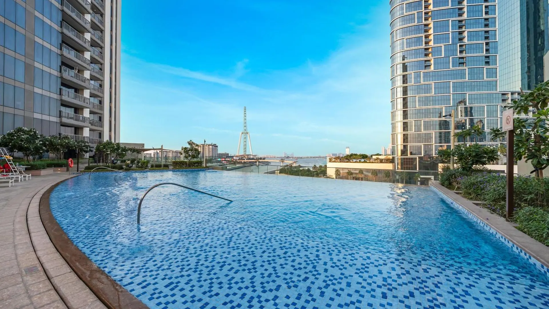 Apartment Brand New! Dubai Eye & Jbr Beach Panorama!