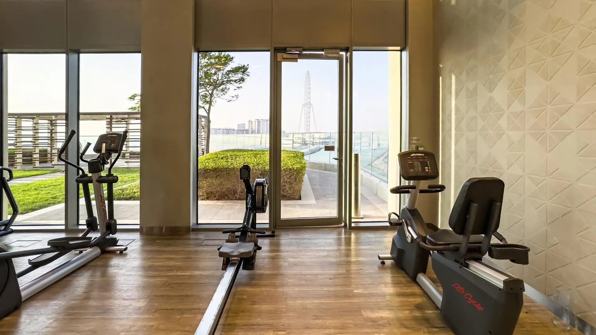 Apartment Brand New! Dubai Eye & Jbr Beach Panorama!