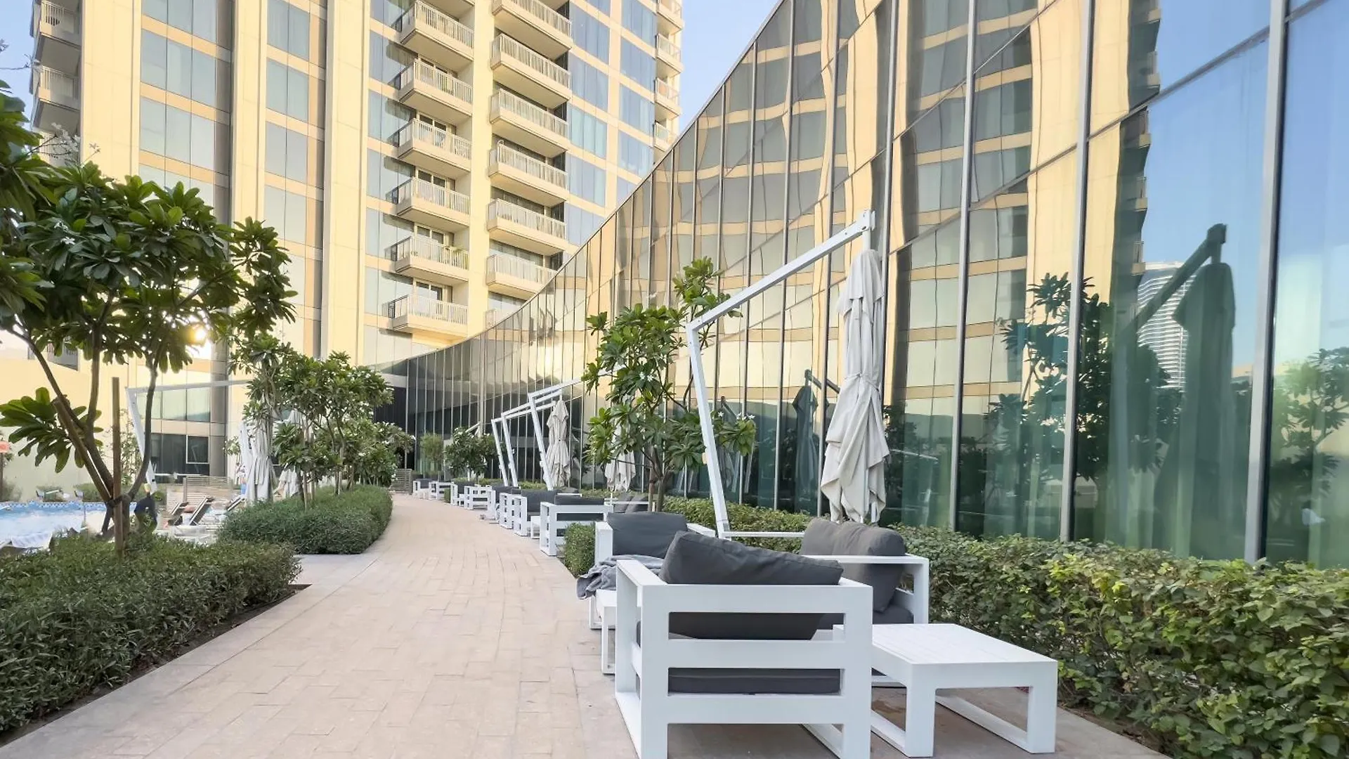 Brand New! Dubai Eye & Jbr Beach Panorama! 0*,