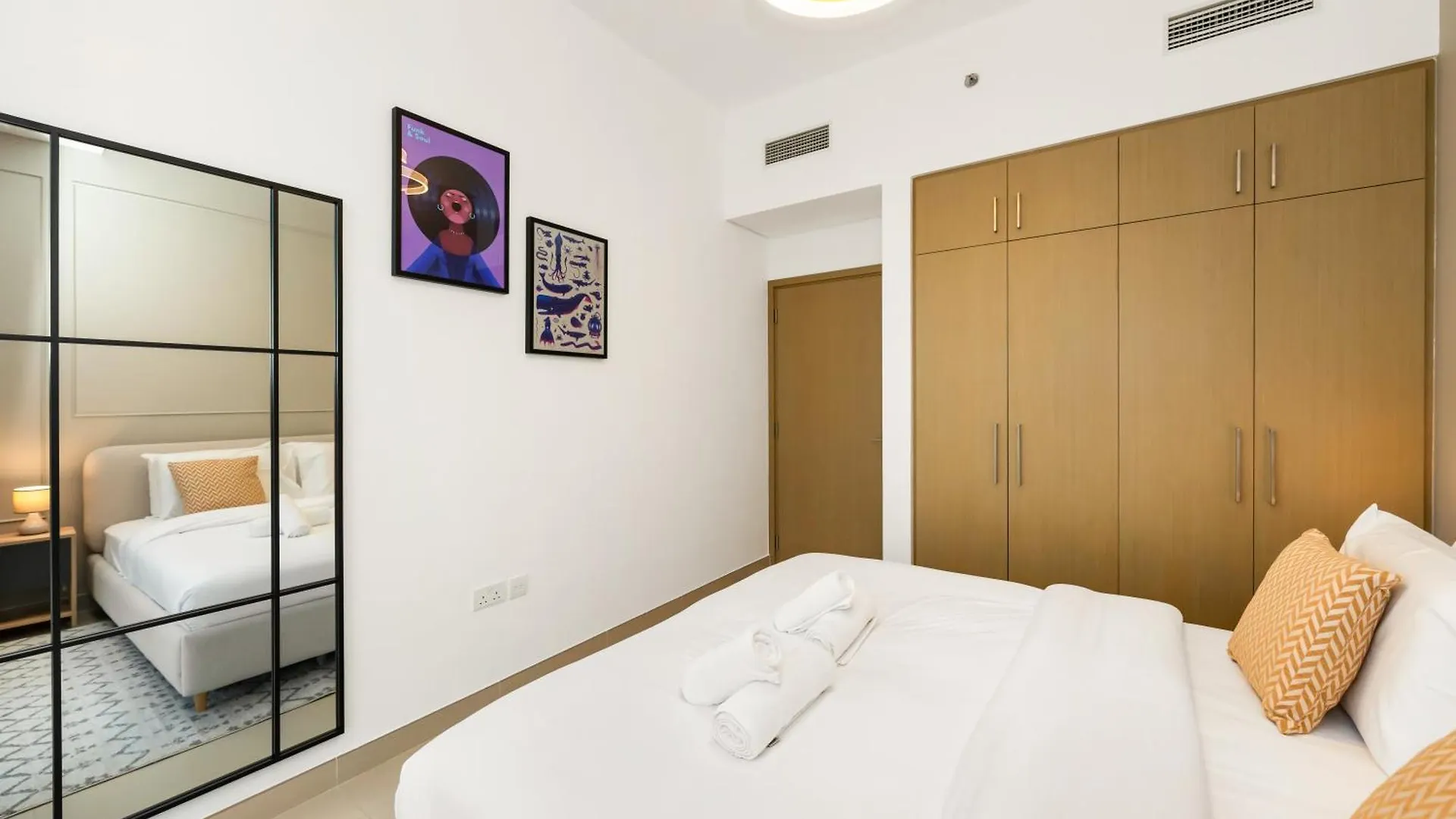 Apartment Brand New! Dubai Eye & Jbr Beach Panorama!